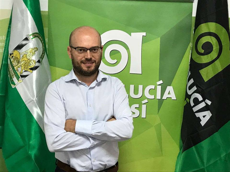 Photo of José Antonio Bautista, portavoz de AxSí, es entrevistado por Radio Ubrique